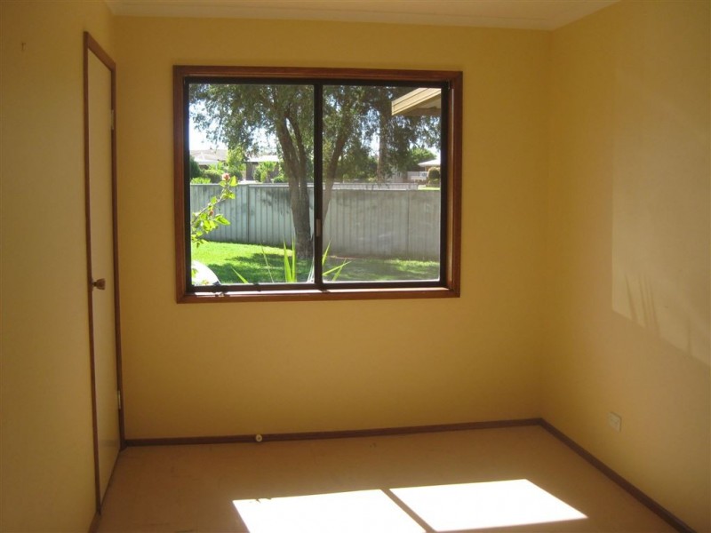 3 Cypress Place, Cobar NSW 2835