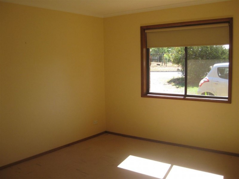 3 Cypress Place, Cobar NSW 2835