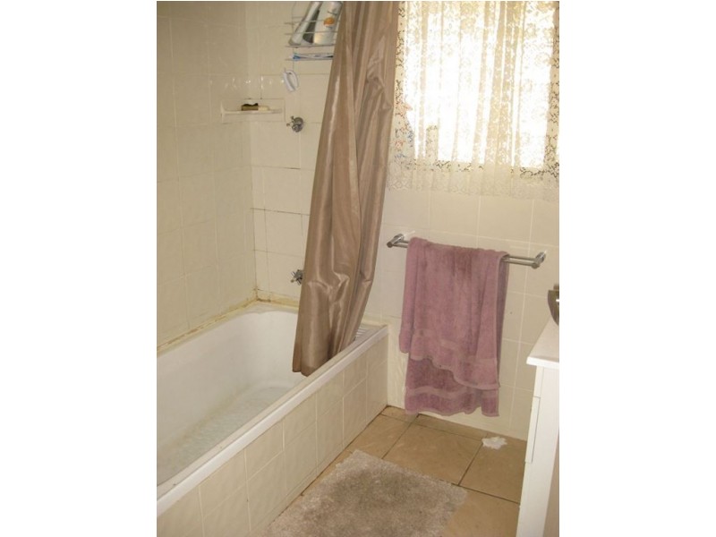 43 Monaghan Street, Cobar NSW 2835