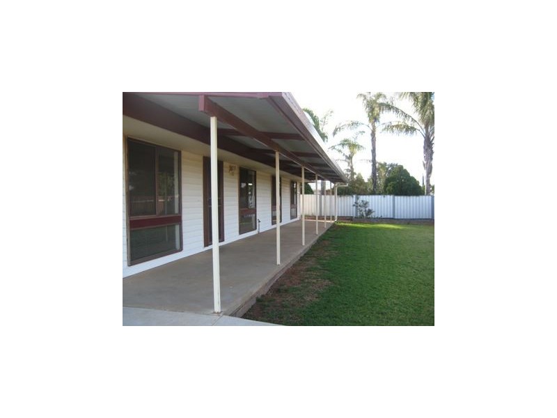 43 Monaghan Street, Cobar NSW 2835