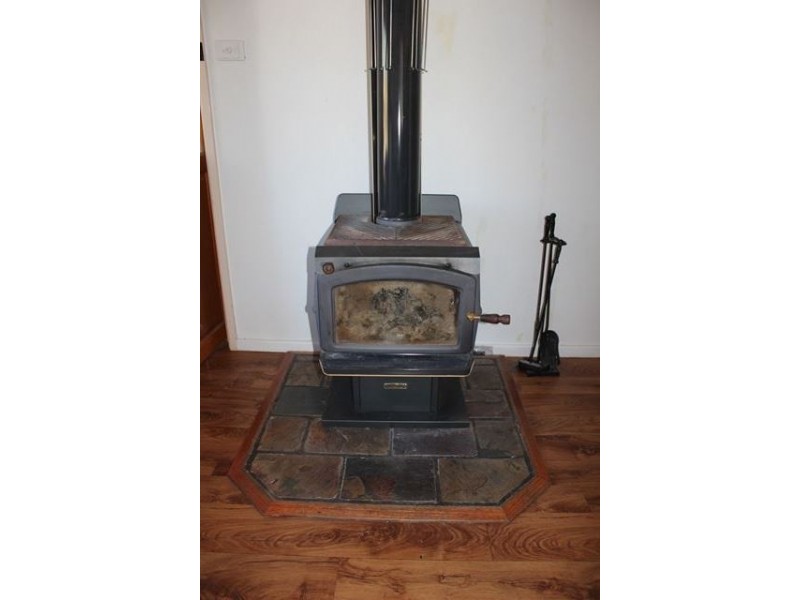 7 Mathews Street, Cobar NSW 2835