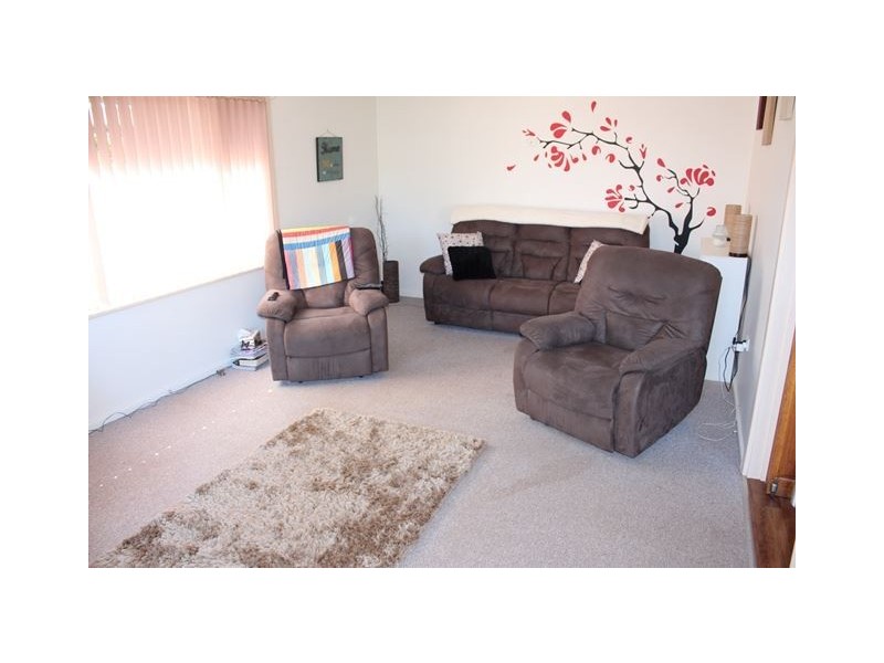 7 Mathews Street, Cobar NSW 2835