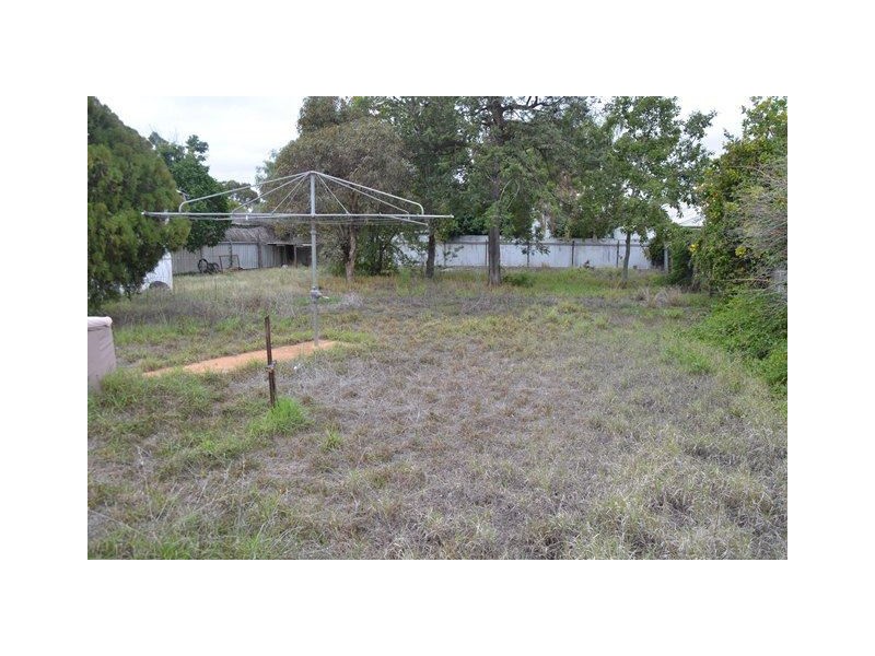 10 Frederick Street, Cobar NSW 2835