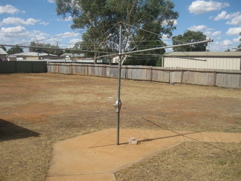 1/69 Becker, Cobar NSW 2835