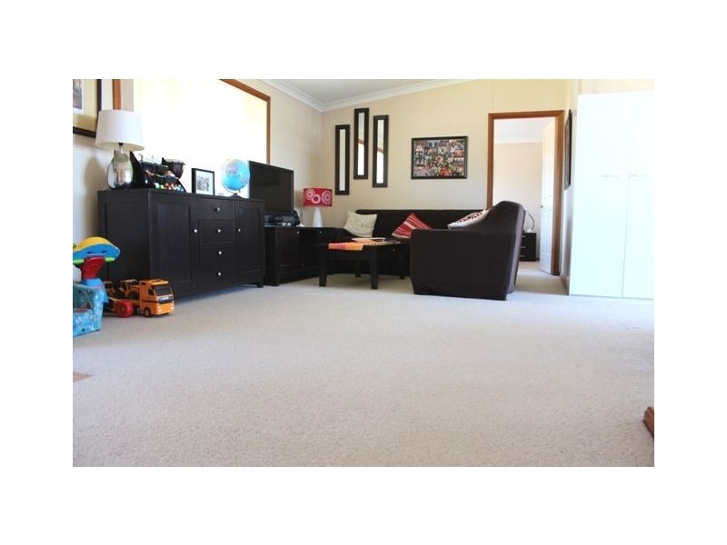 13 James Place, Cobar NSW 2835