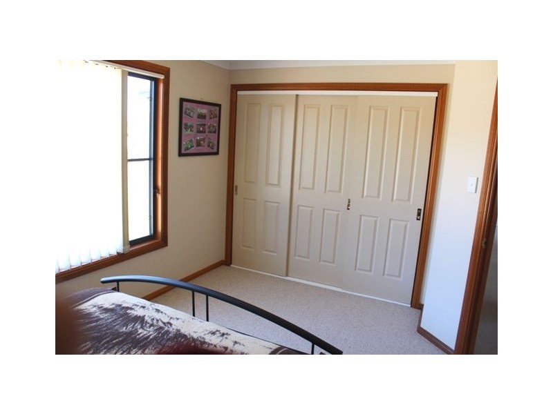 13 James Place, Cobar NSW 2835