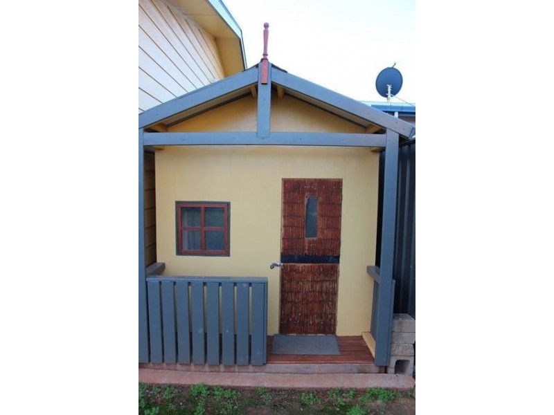 2 Eleventh Street, Cobar NSW 2835