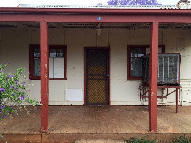 1 Brough Street, Cobar NSW 2835