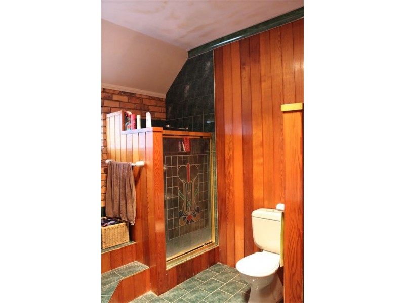 5 Jones Drive, Cobar NSW 2835