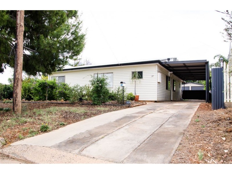 27 Green Street, Cobar NSW 2835