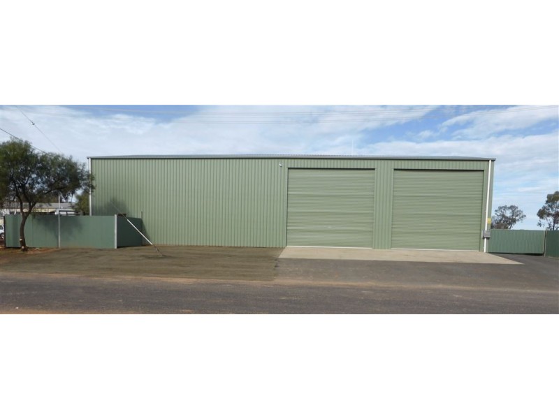 52 Dapville Street, Cobar NSW 2835