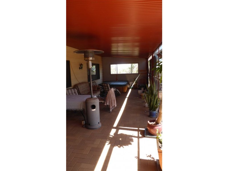 52 Dapville Street, Cobar NSW 2835