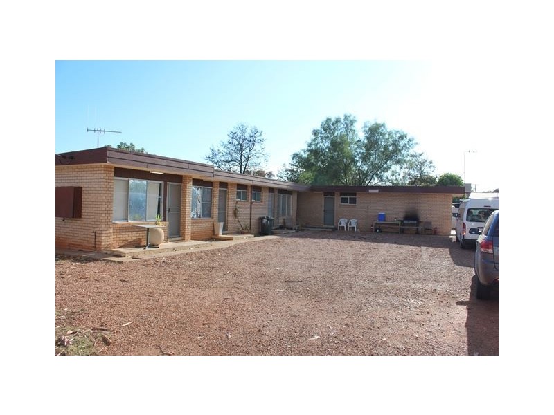 36 Lewis Street, Cobar NSW 2835