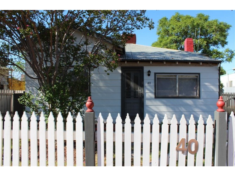 40 Becker Street, Cobar NSW 2835