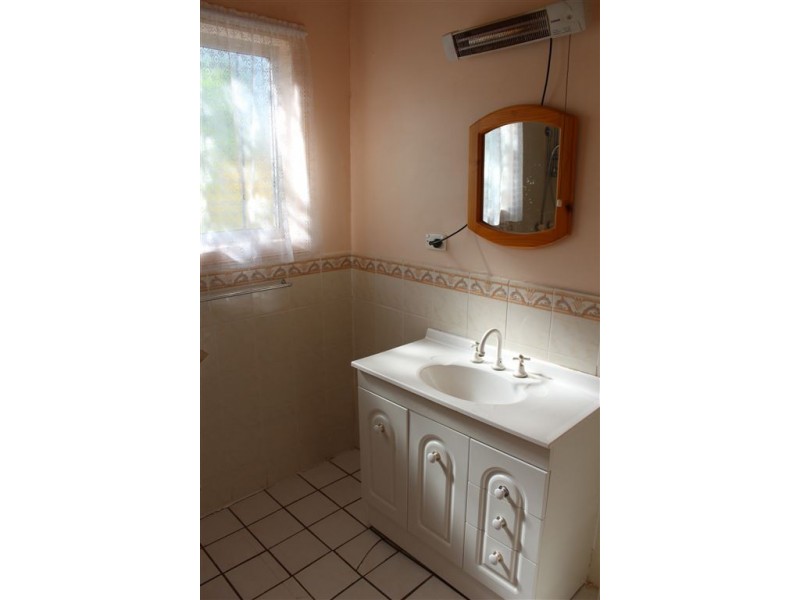 40 Becker Street, Cobar NSW 2835