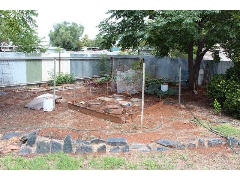 20 Louth Road, Cobar NSW 2835