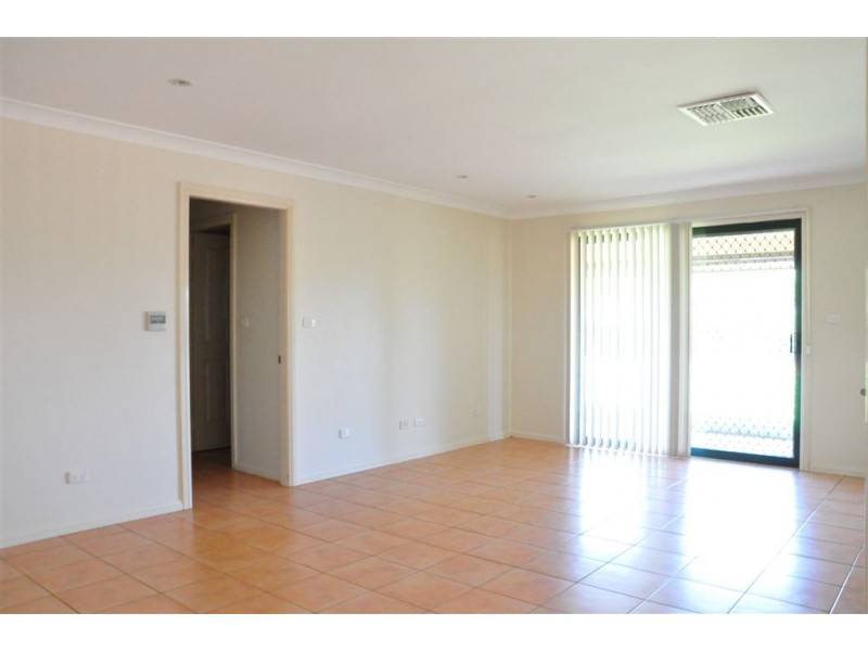 12 Echidna Avenue, Cobar NSW 2835