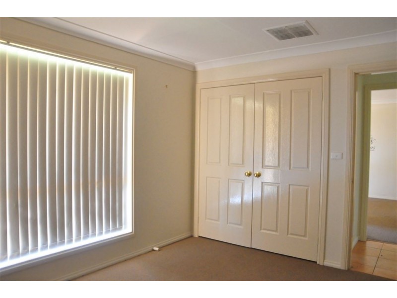 12 Echidna Avenue, Cobar NSW 2835