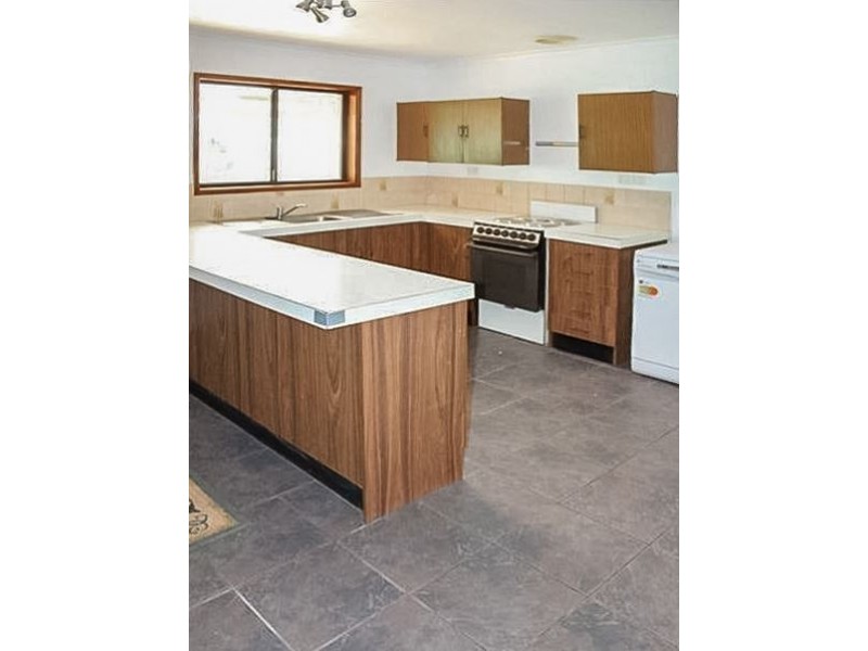 8 Cypress Place, Cobar NSW 2835
