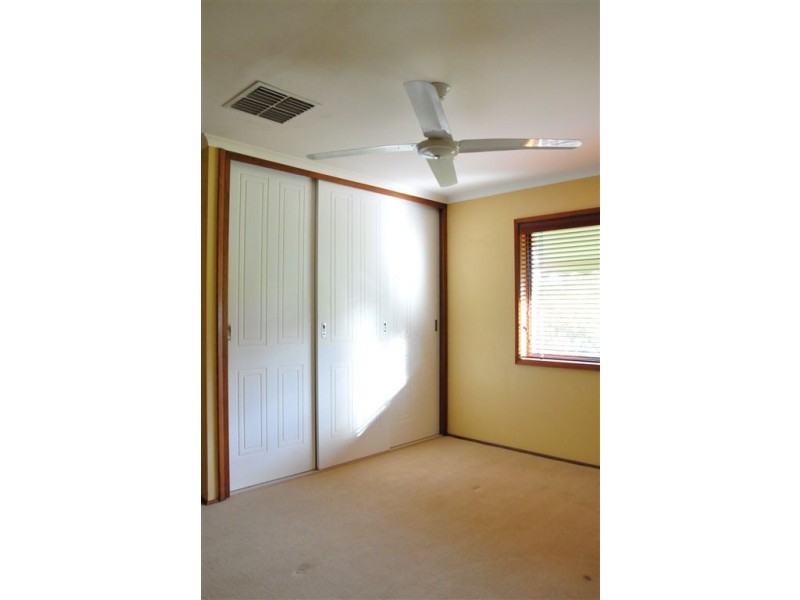 16 Tindera Street, Cobar NSW 2835