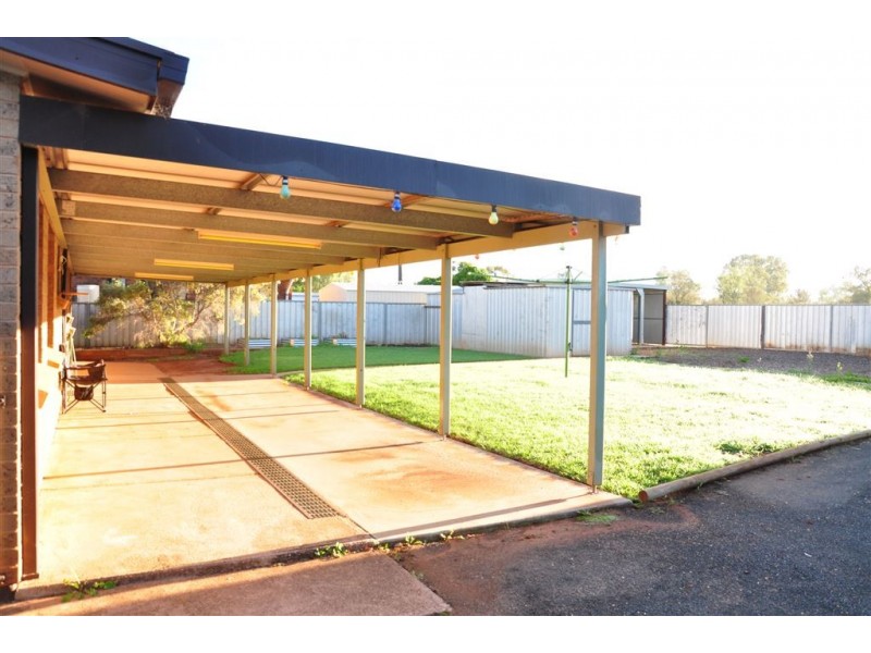 16 Tindera Street, Cobar NSW 2835