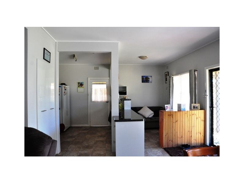 10 Wetherell Crescent, Cobar NSW 2835
