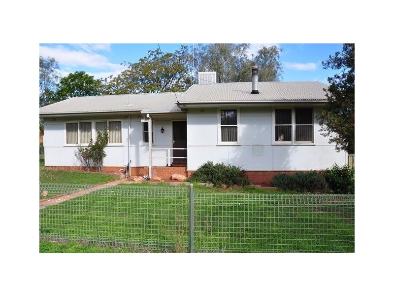 6 Prince Street, Cobar NSW 2835