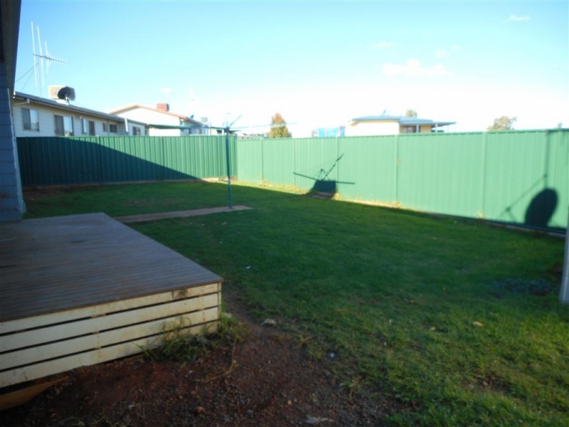 26 Duffy Drive, Cobar NSW 2835