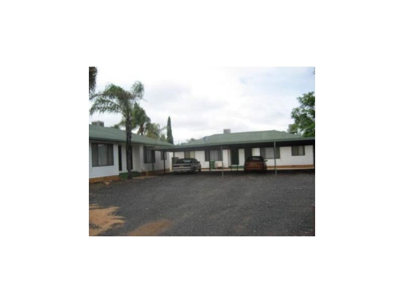 2/54 Bradley Street, Cobar NSW 2835