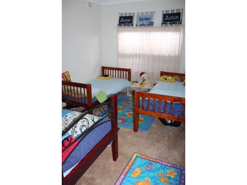 15 Louth Road, Cobar NSW 2835