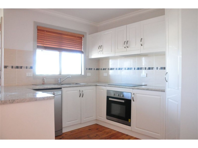 11 Bourke Road, Cobar NSW 2835