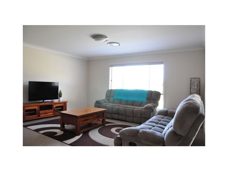 16 Annie’s Lane, Cobar NSW 2835