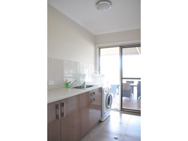 16 Annie’s Lane, Cobar NSW 2835