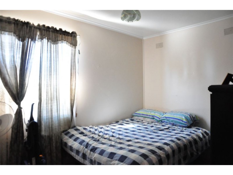 16 Mopone Street, Cobar NSW 2835