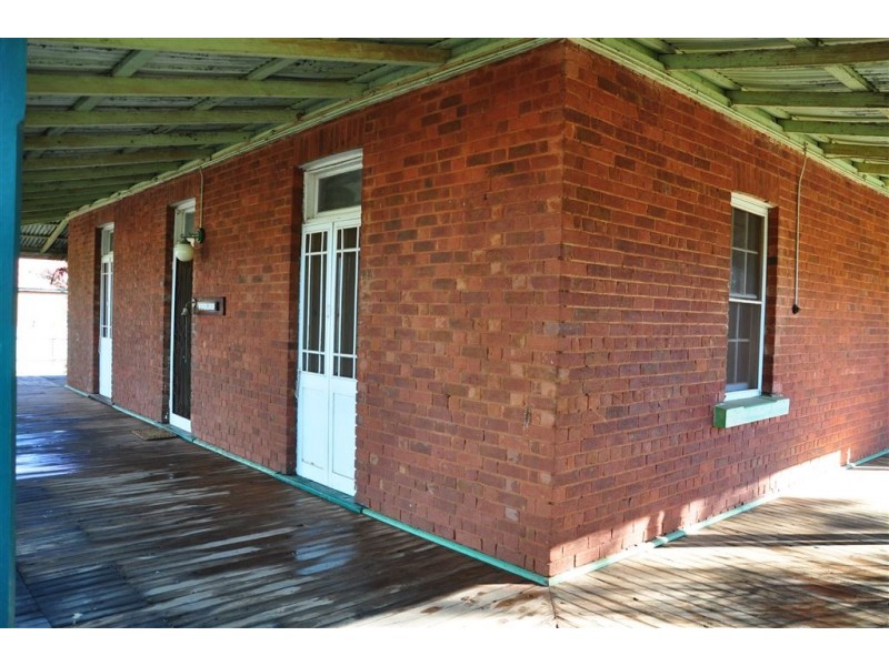 13 Murray Street, Cobar NSW 2835