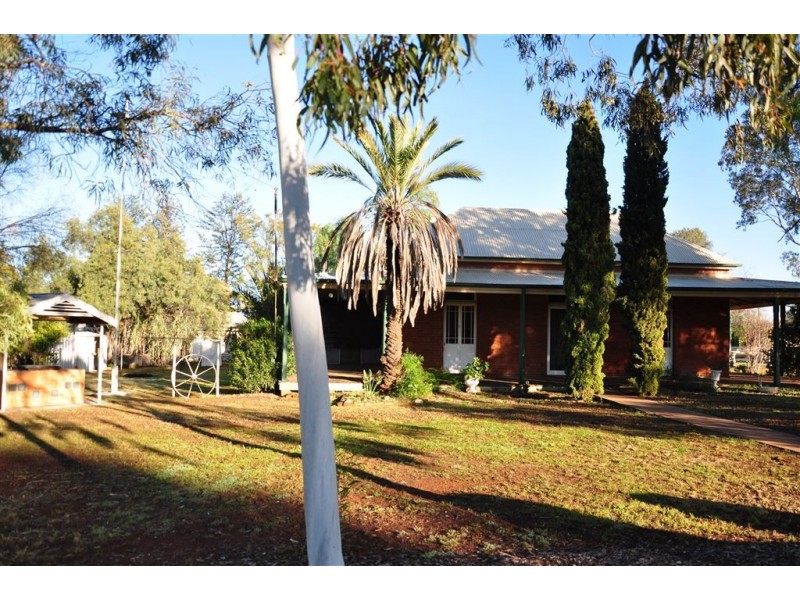 13 Murray Street, Cobar NSW 2835