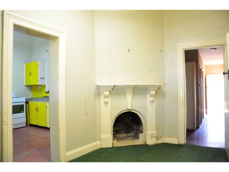 13 Murray Street, Cobar NSW 2835