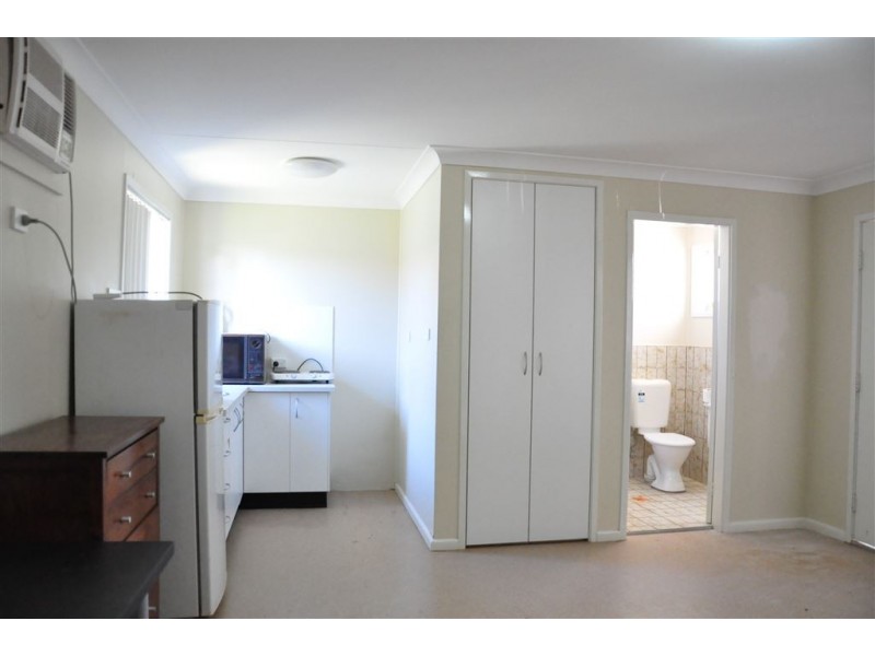 2/36 Lewis Street, Cobar NSW 2835