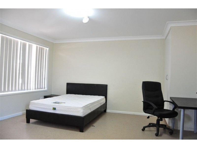 2/36 Lewis Street, Cobar NSW 2835