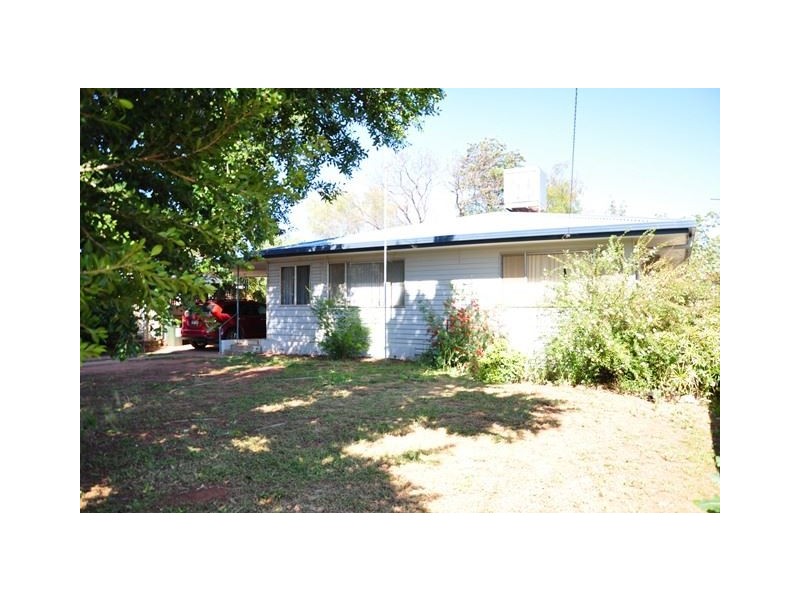 31 Monaghan Street, Cobar NSW 2835