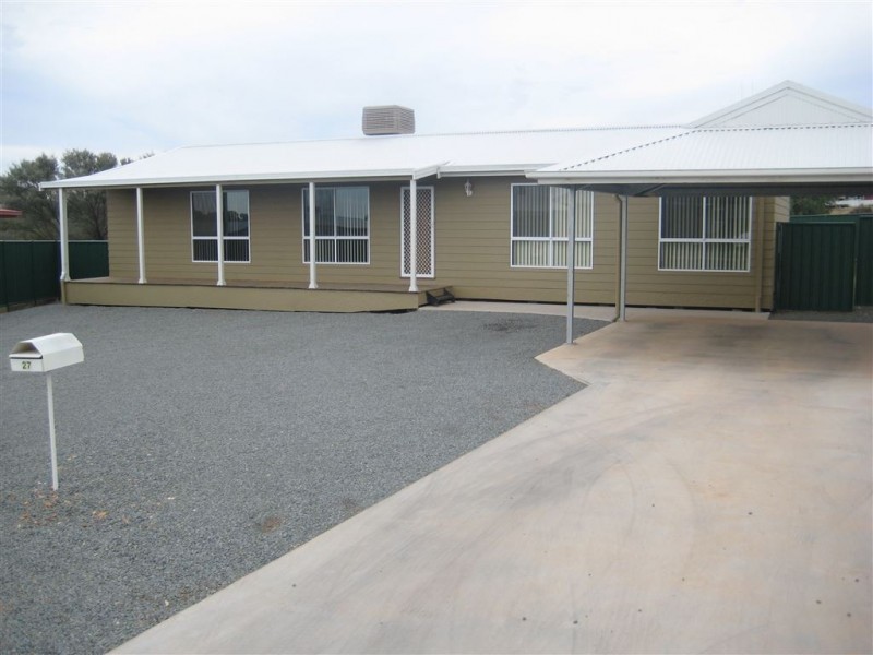 27 Duffy Drive, Cobar NSW 2835