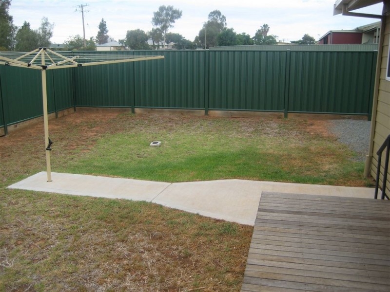27 Duffy Drive, Cobar NSW 2835