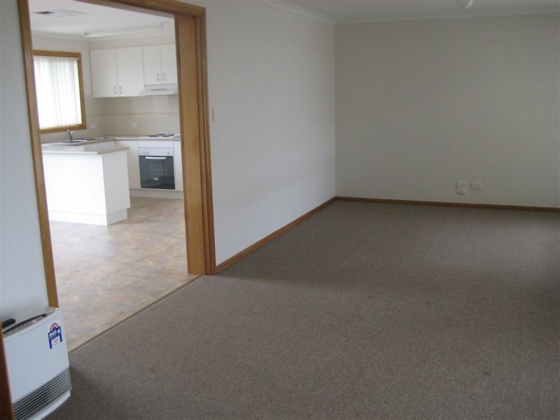 27 Duffy Drive, Cobar NSW 2835