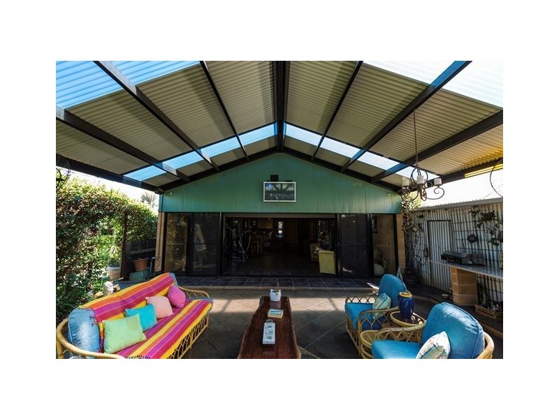 16 Harcourt Street, Cobar NSW 2835