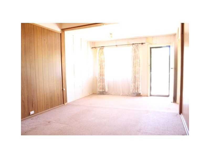 10 Bradley Street, Cobar NSW 2835