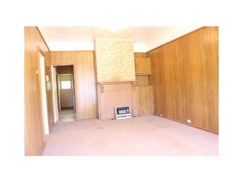 10 Bradley Street, Cobar NSW 2835