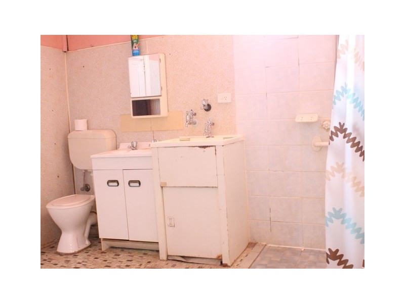 10 Bradley Street, Cobar NSW 2835