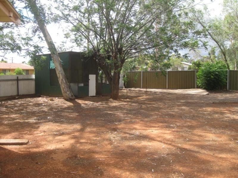 49 Green St, Cobar NSW 2835