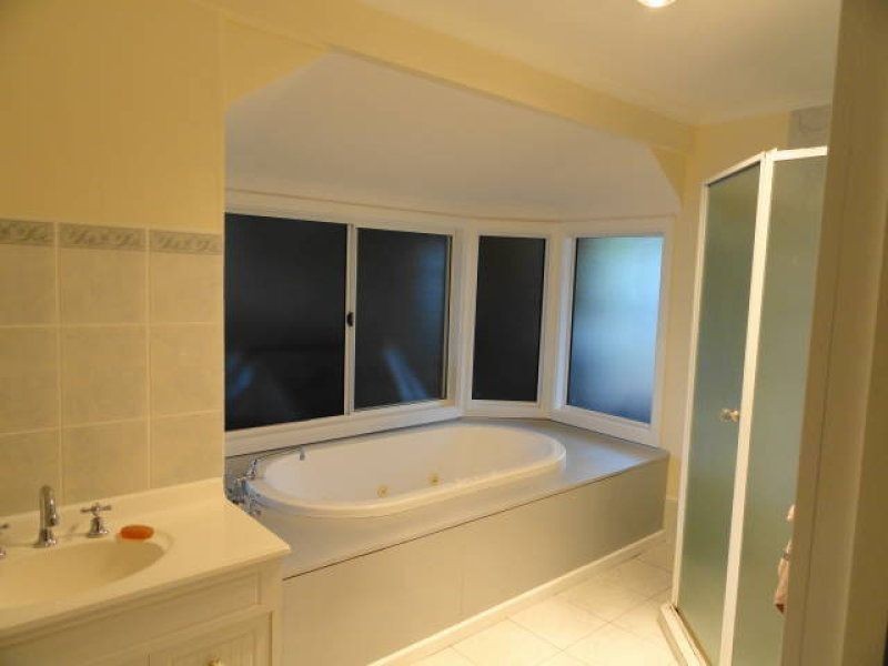 33 Nott Street, Melrose SA 5483