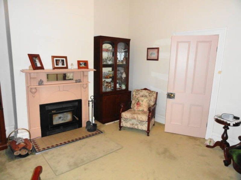 33 Nott Street, Melrose SA 5483